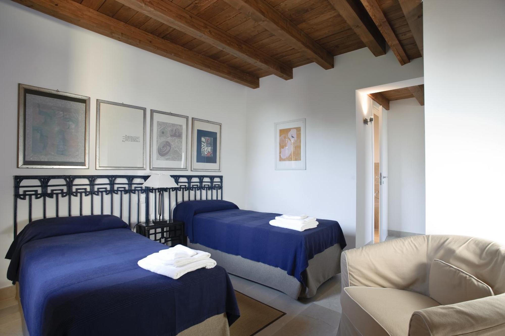 Relais Parco Cavalonga Hotel Доннафугата Стая снимка